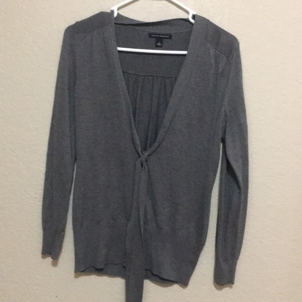 Banana Republic grey sweater